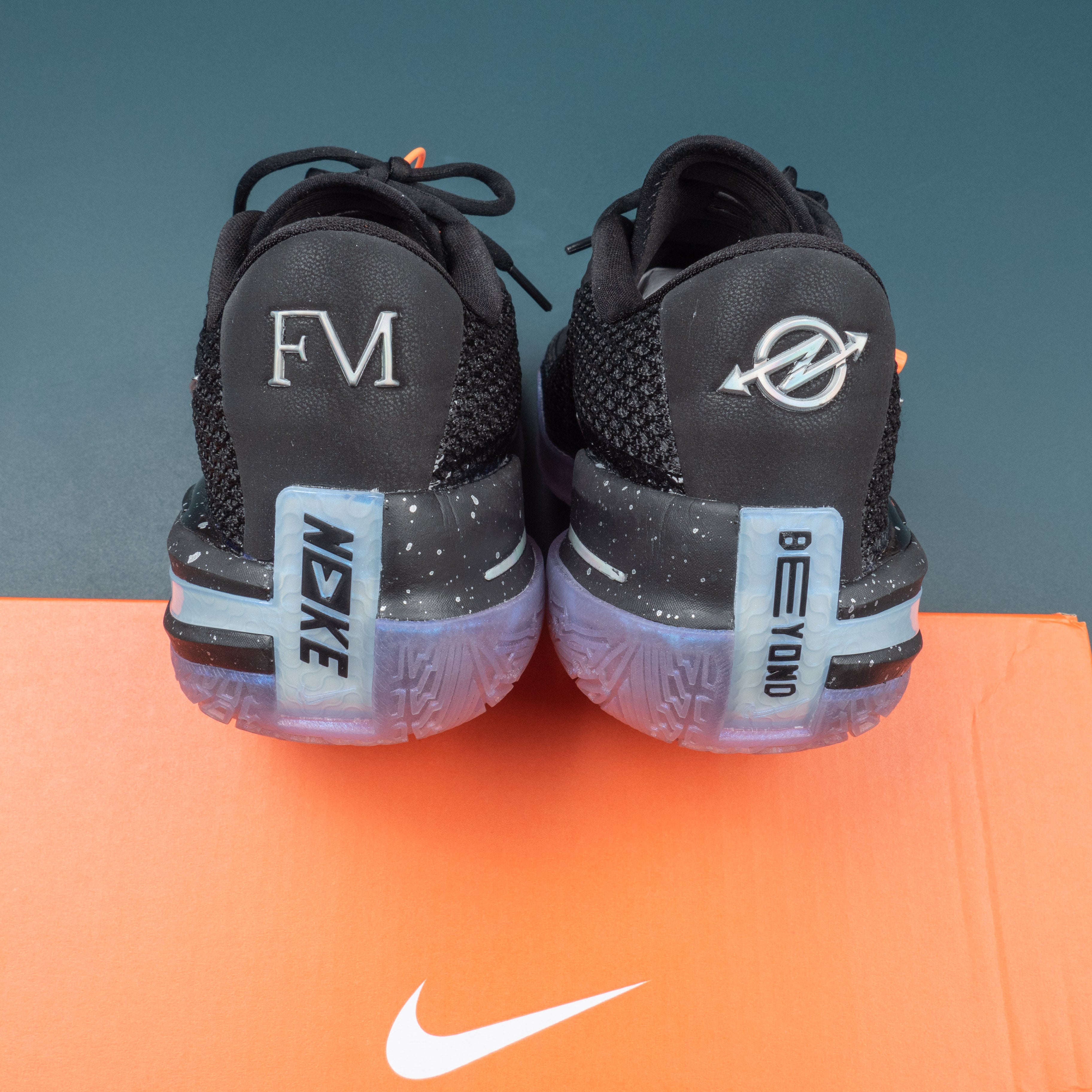 GT CUT Black/Purple  EXCLUSIVE