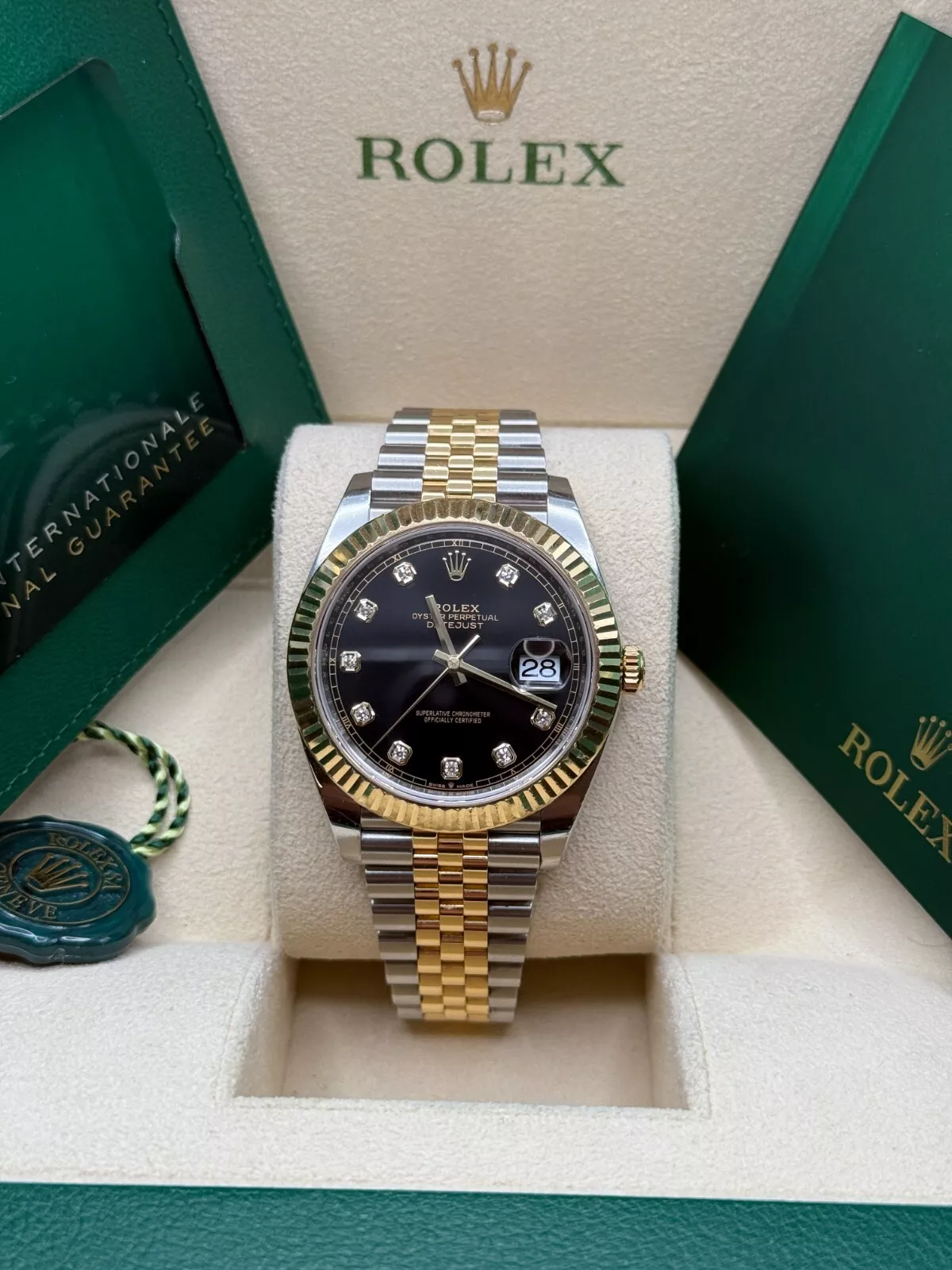 【Super Clone】RLX  Datejust 36mm 126233 Custom Black Dial Jubilee Bracelet Watch