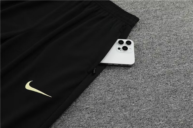 2024/25 Paris half-pull training suit light yellow 1:1 Thai quality suit