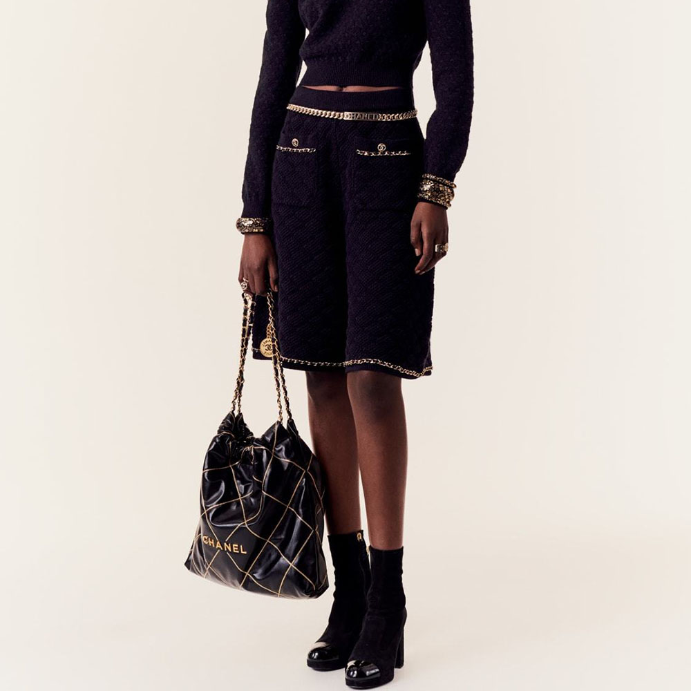 Chanel 22 Small & Medium Handbag