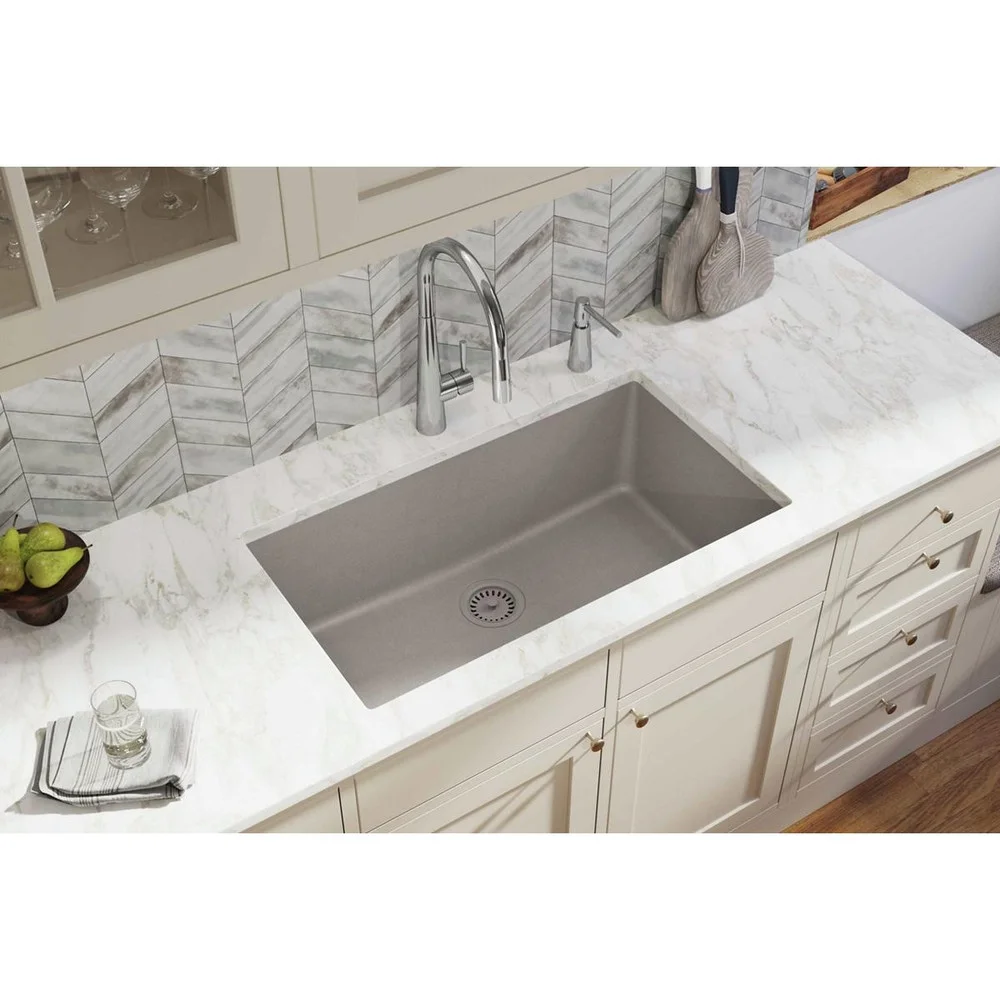 Elkay Quartz Classic 33