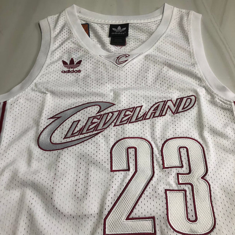 Cleveland Cavaliers LeBron James 23 White MN