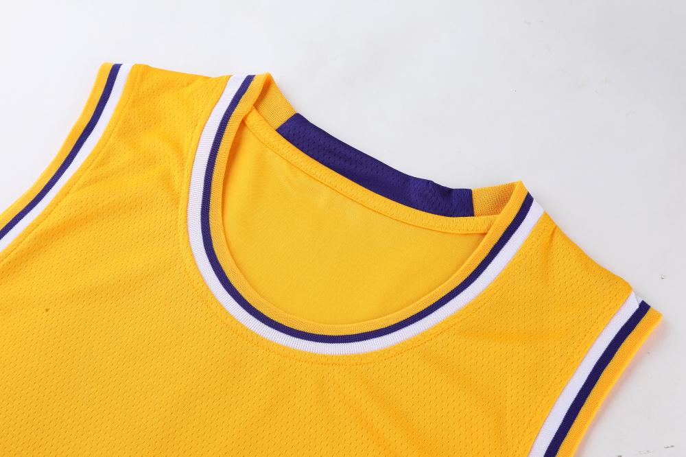 Lakers basketball yellow suit（Customizable name and number）