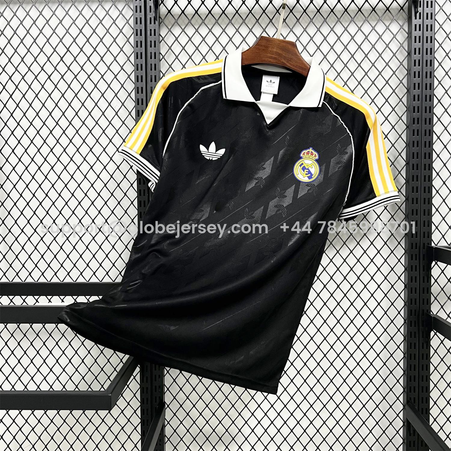 Real Madrid 26-27 Black Casual Jersey - Fans Version
