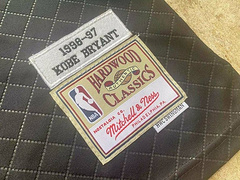 LeBron Bryant Los Angeles Lakers black 8 MN