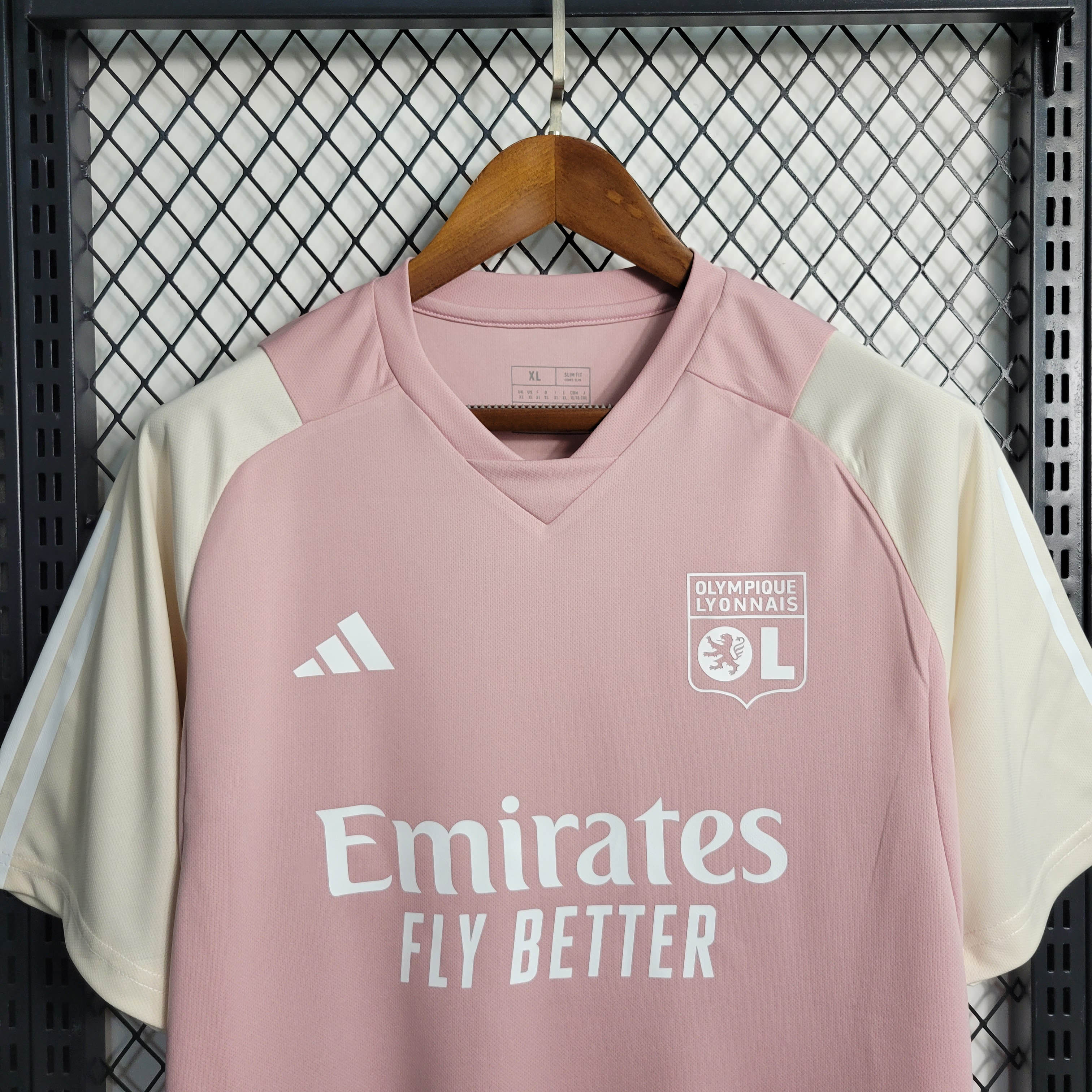 2023/2024 Lyon Training Wear Pink Football Shirt - Fans Edition