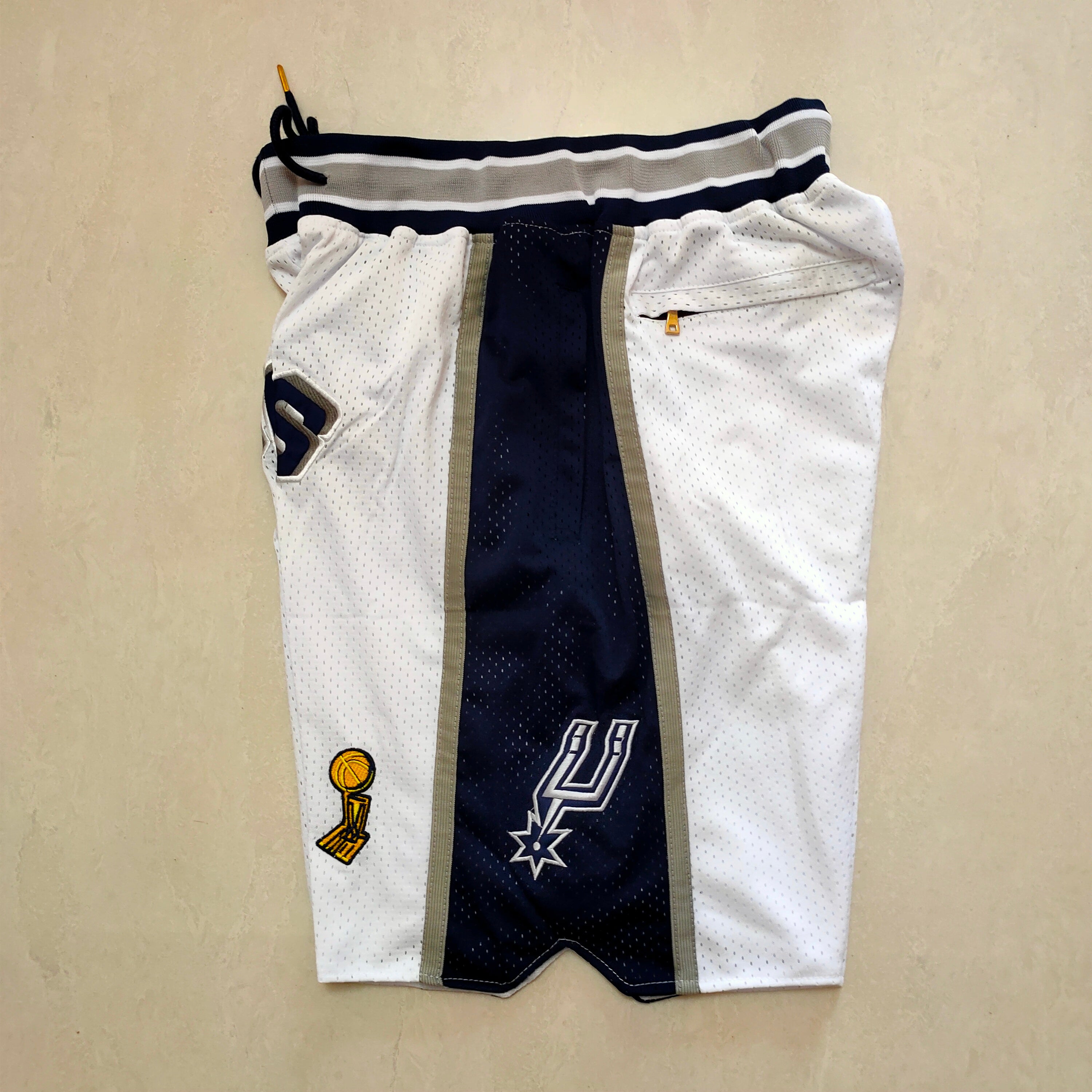 San Antonio Spurs white pocket pants