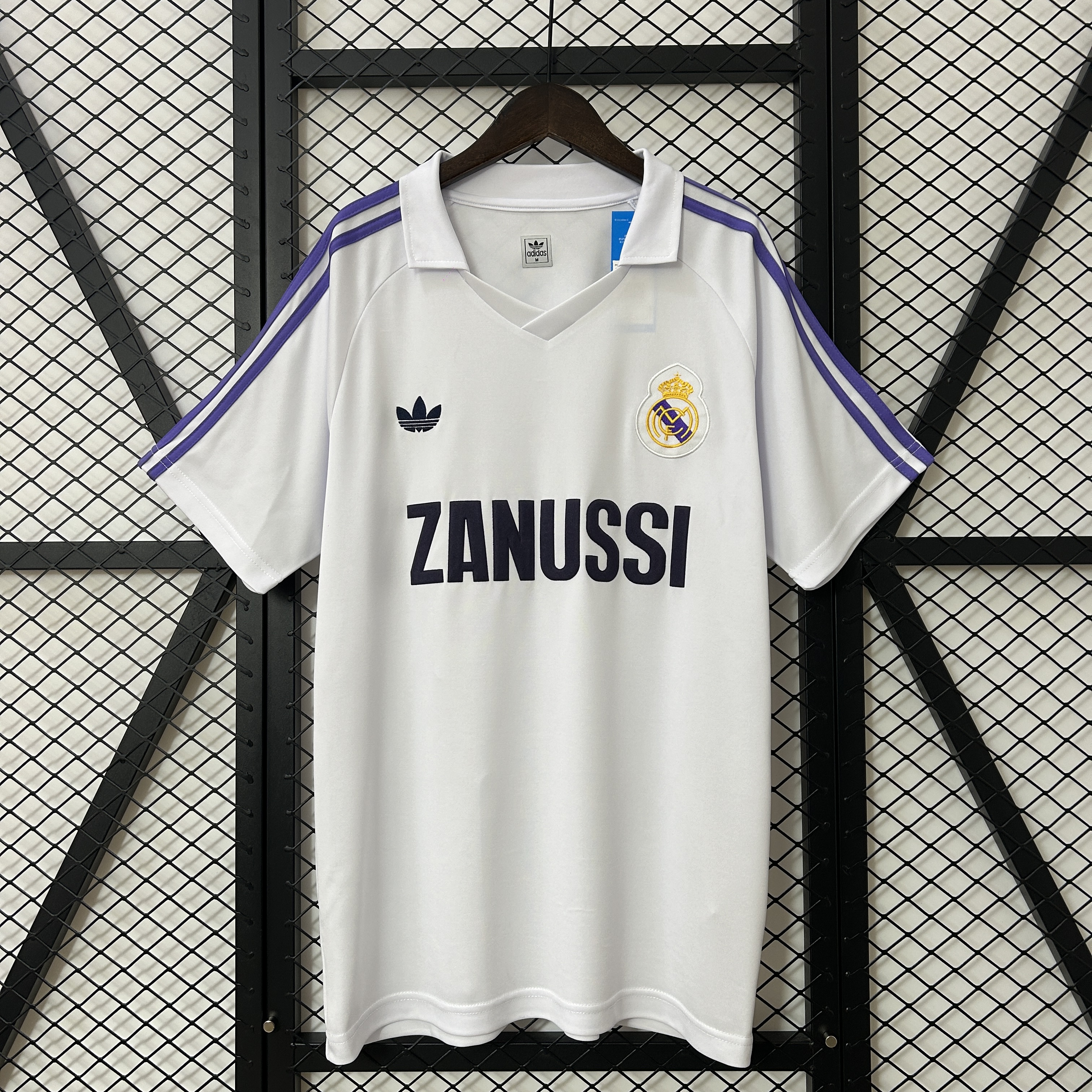 Retro Real Madrid 1984-85 Home Jersey