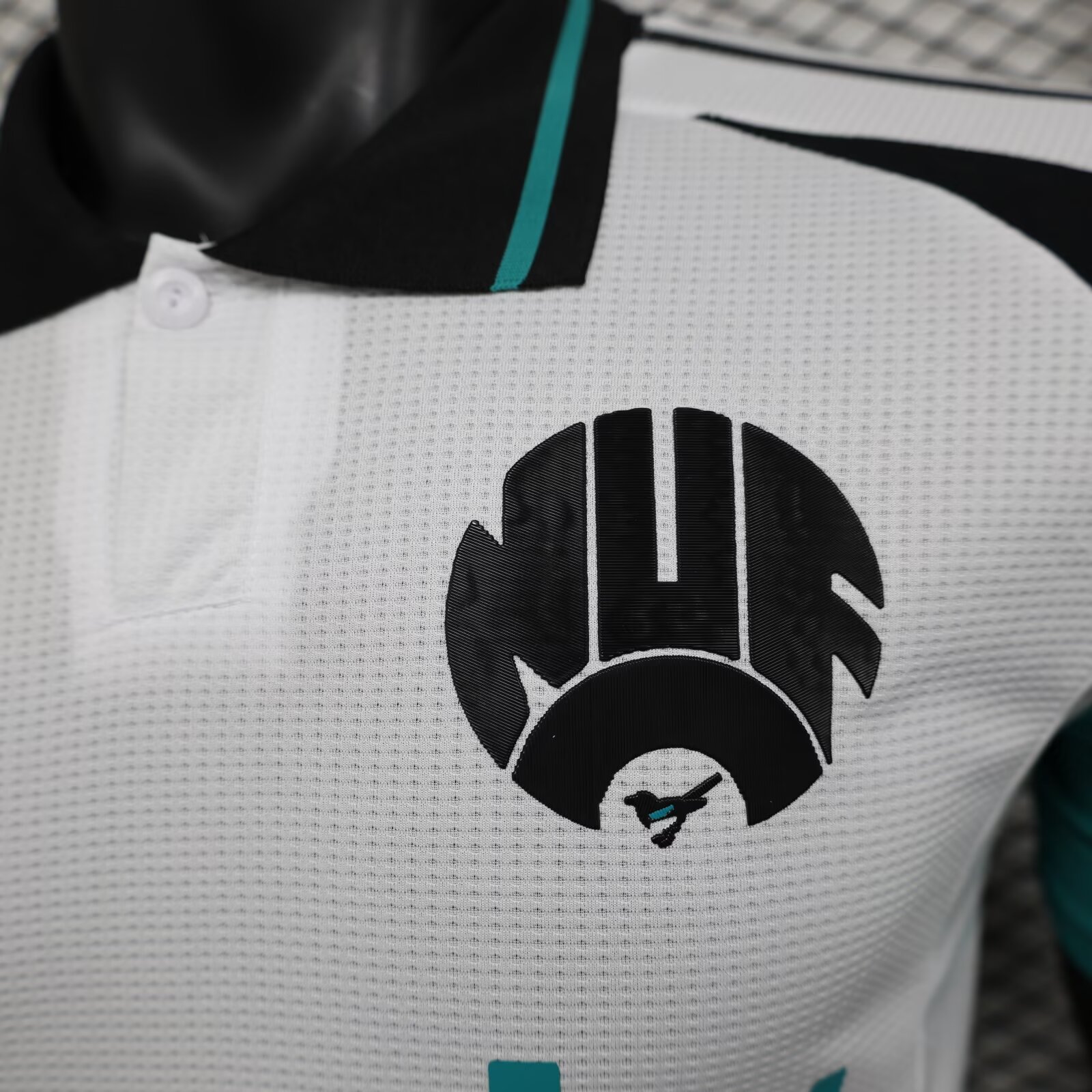 2024/25 Newcastle United Second Away Shirt - Player Edition