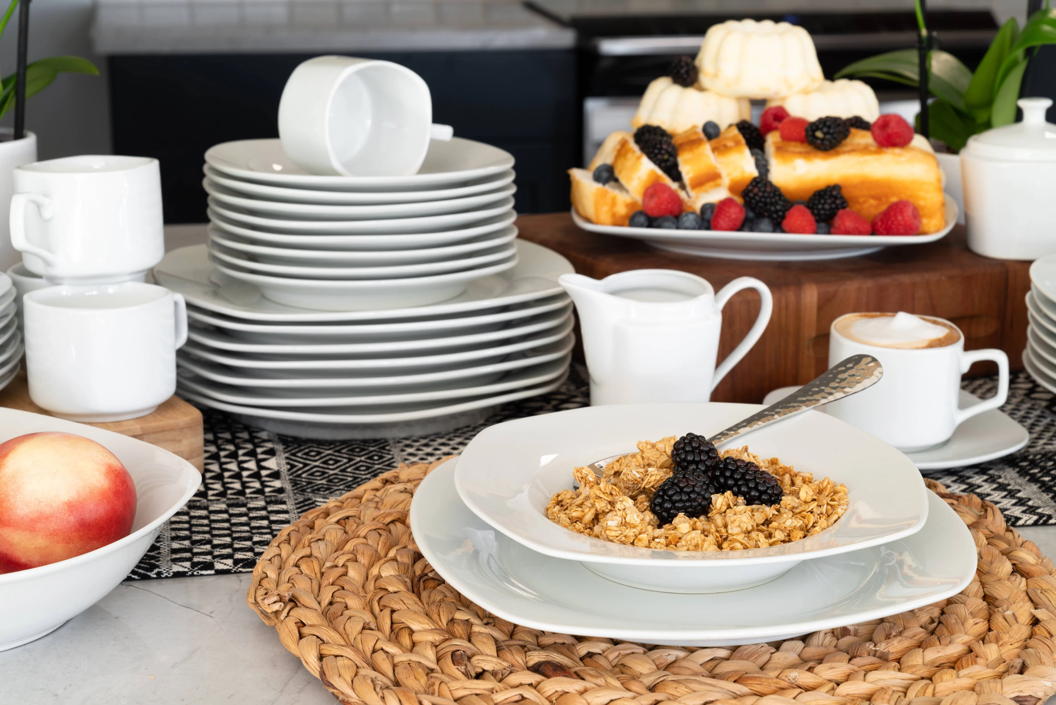 10 Strawberry Street Simply White Square 45-Piece Entertaining Dinnerware Set