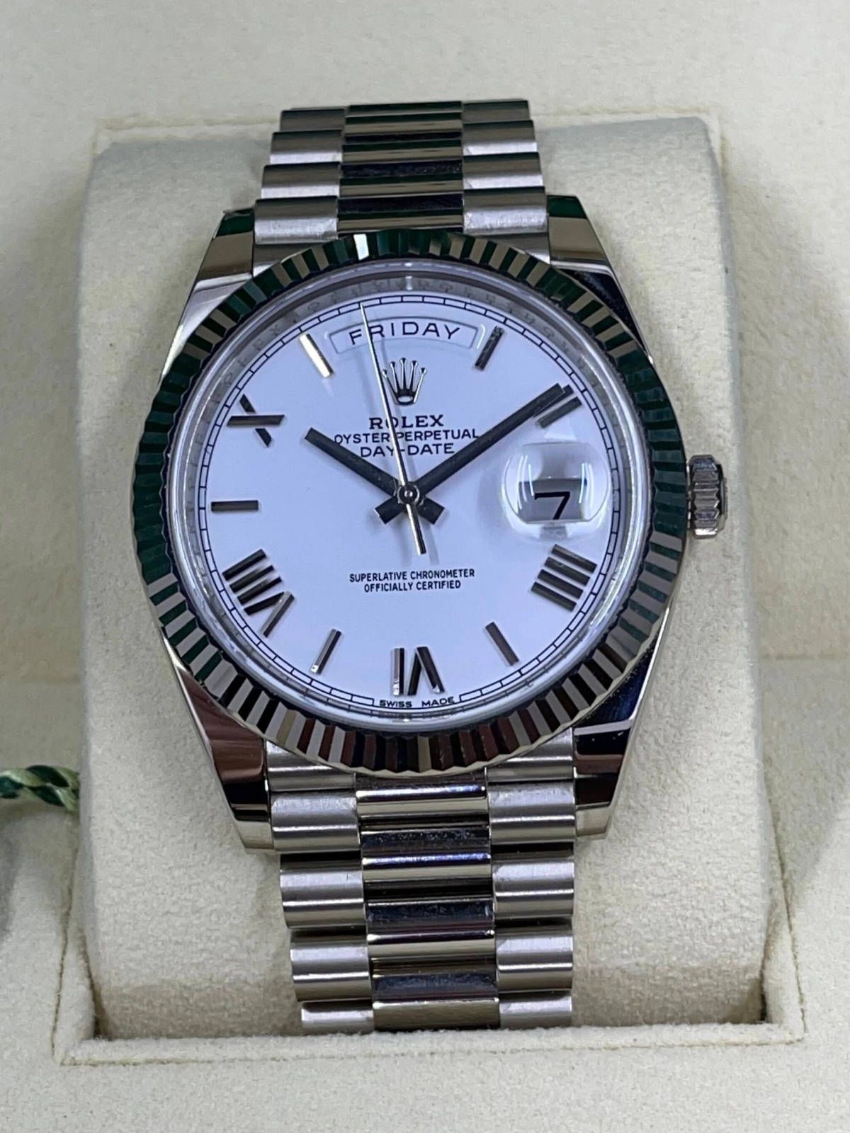 【Super Clone】RLX  Day-Date President 40mm White Gold White Roman Dial - 228239
