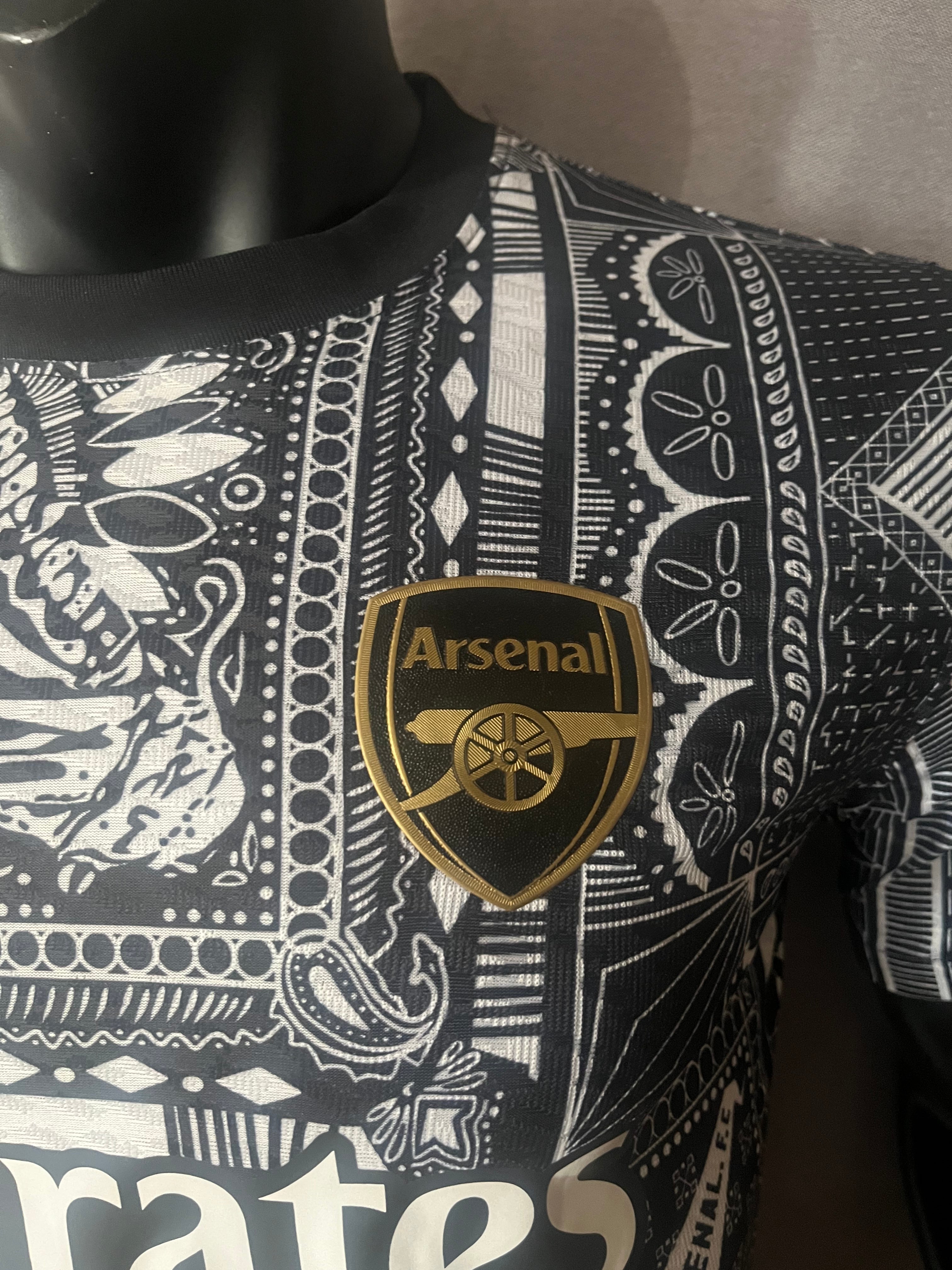 2024-25 Players Edition Arsenal Graffiti Special Edition Jersey