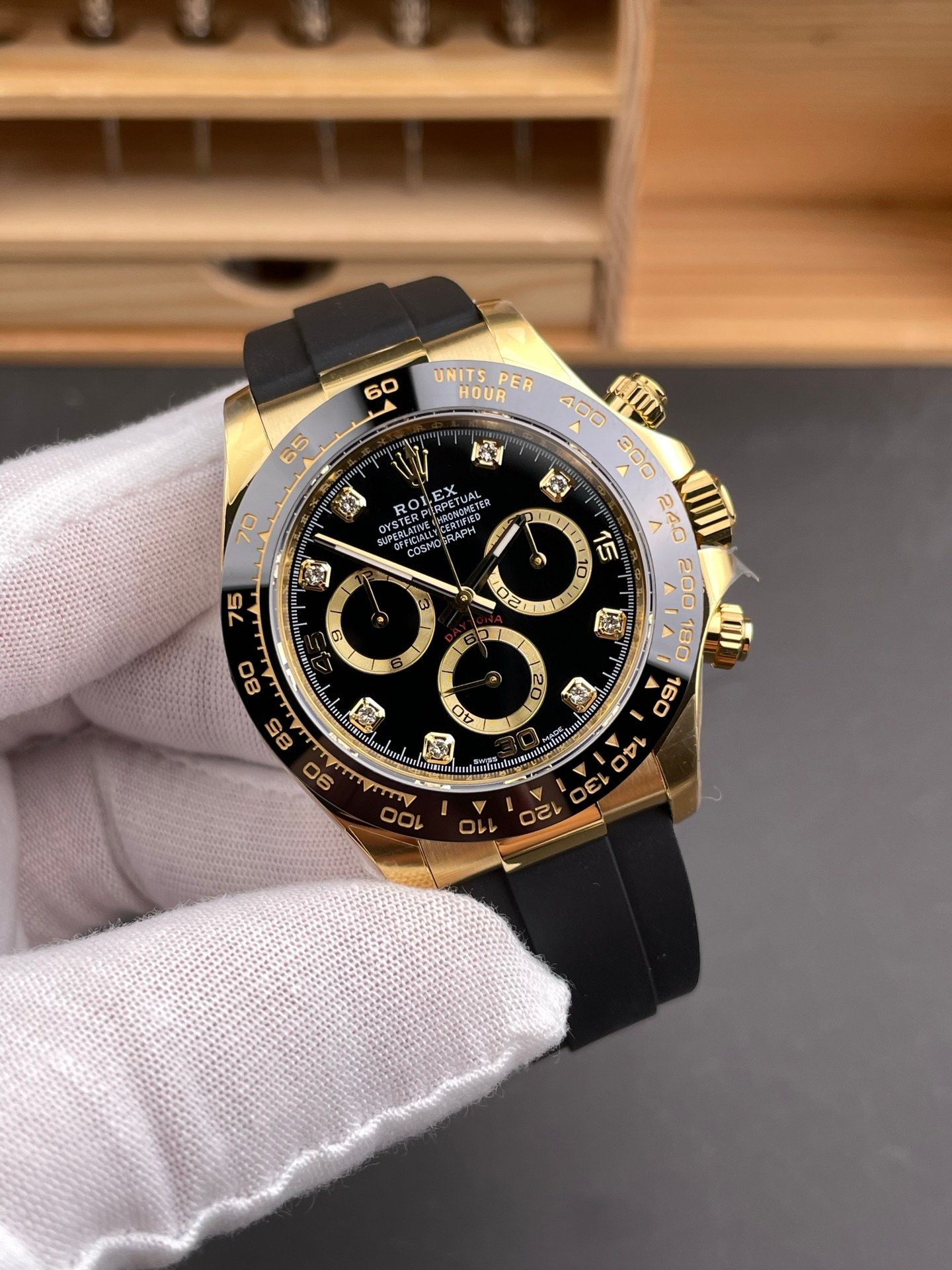Rolex Daytona Gold Eye Rubber