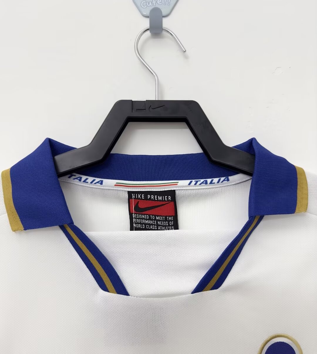 1996 Italy Away Retro Jersey - Fans Edition