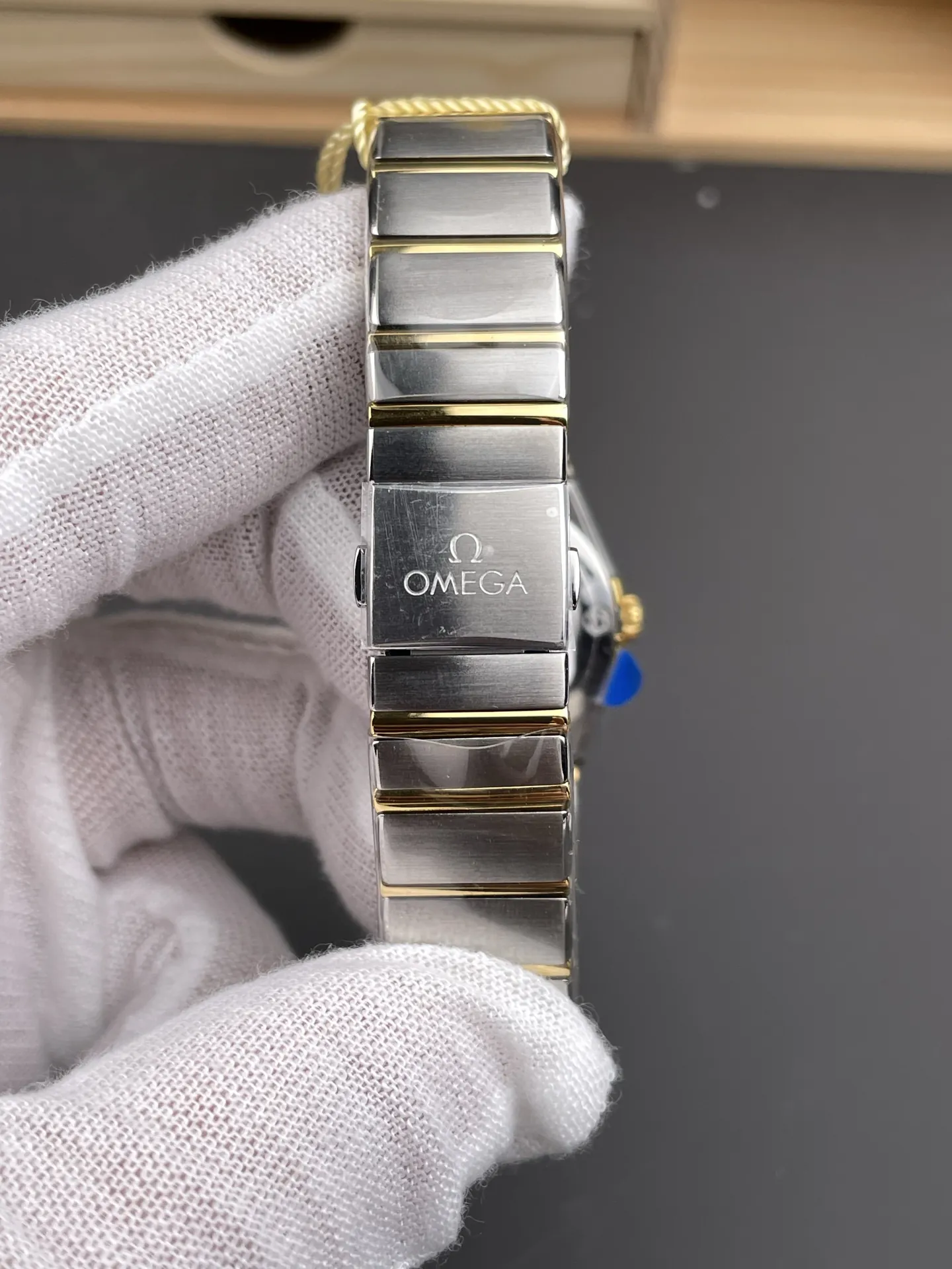 Omega Constellation Two-Tone Ladies 28mm