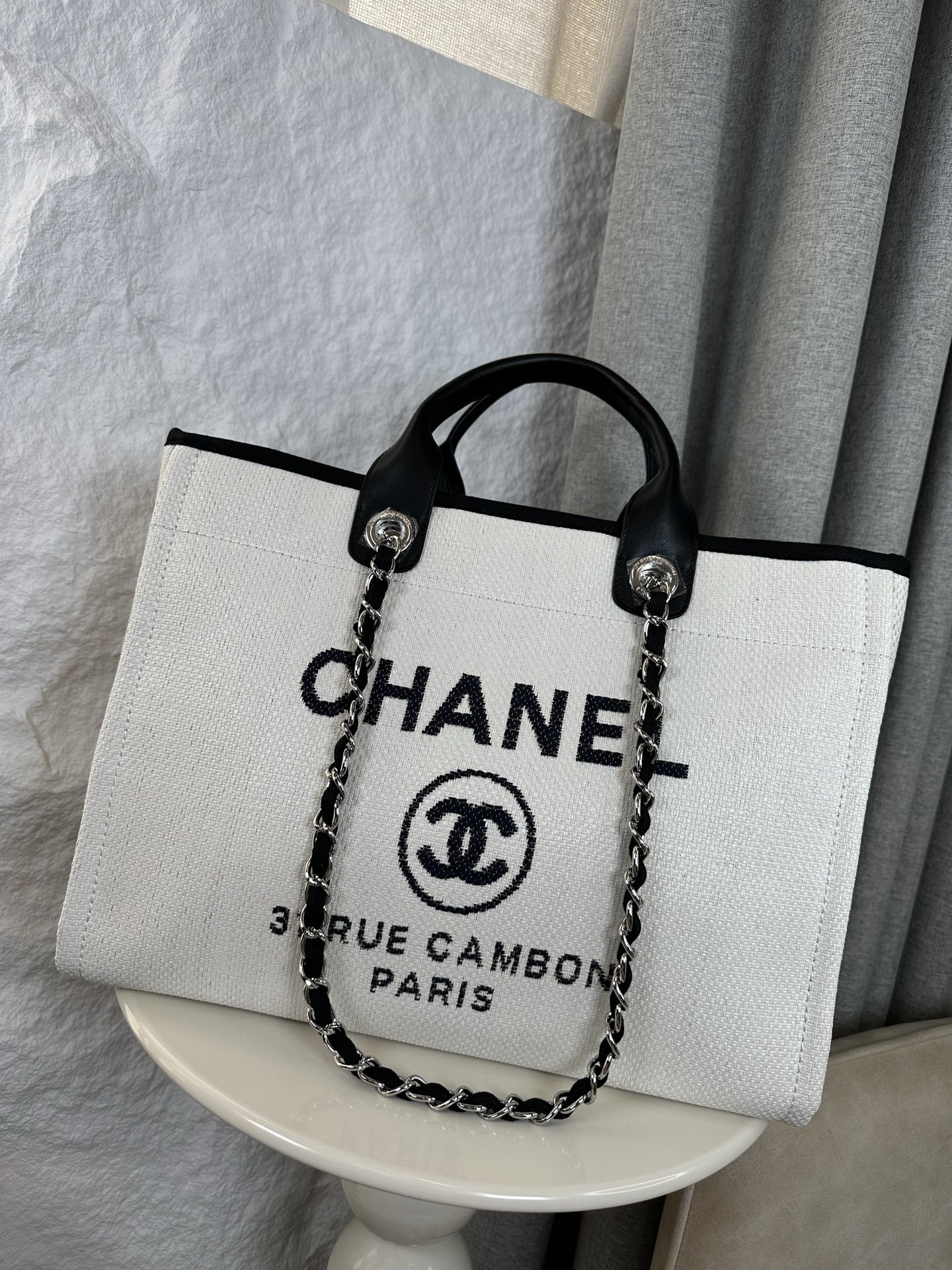 Chanel classic beach cloth bag new color mother and child beach denim canvas bag  38*32*18cm Bag opening: 50cm