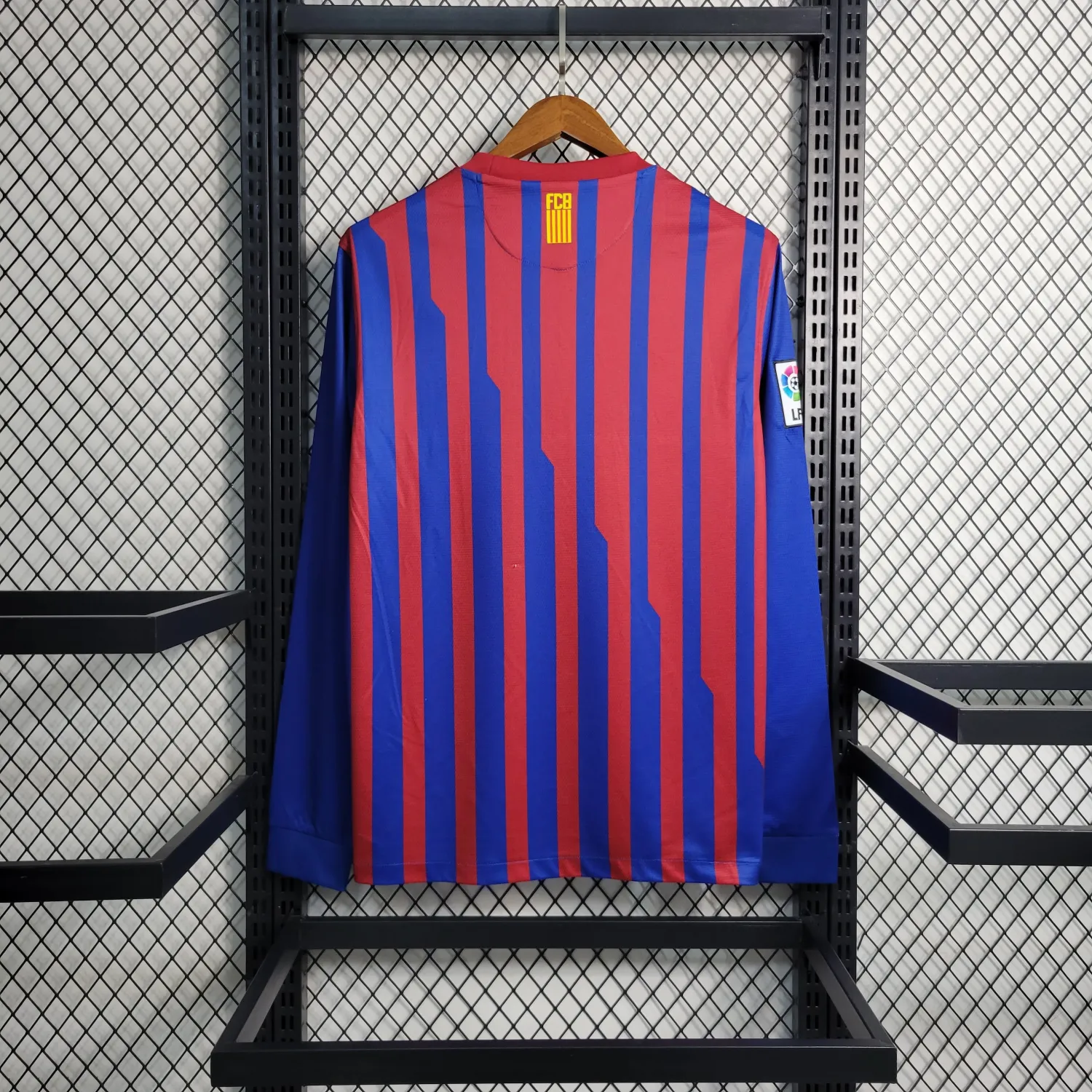 2011/12 Barcelona home retro long-sleeved jersey
