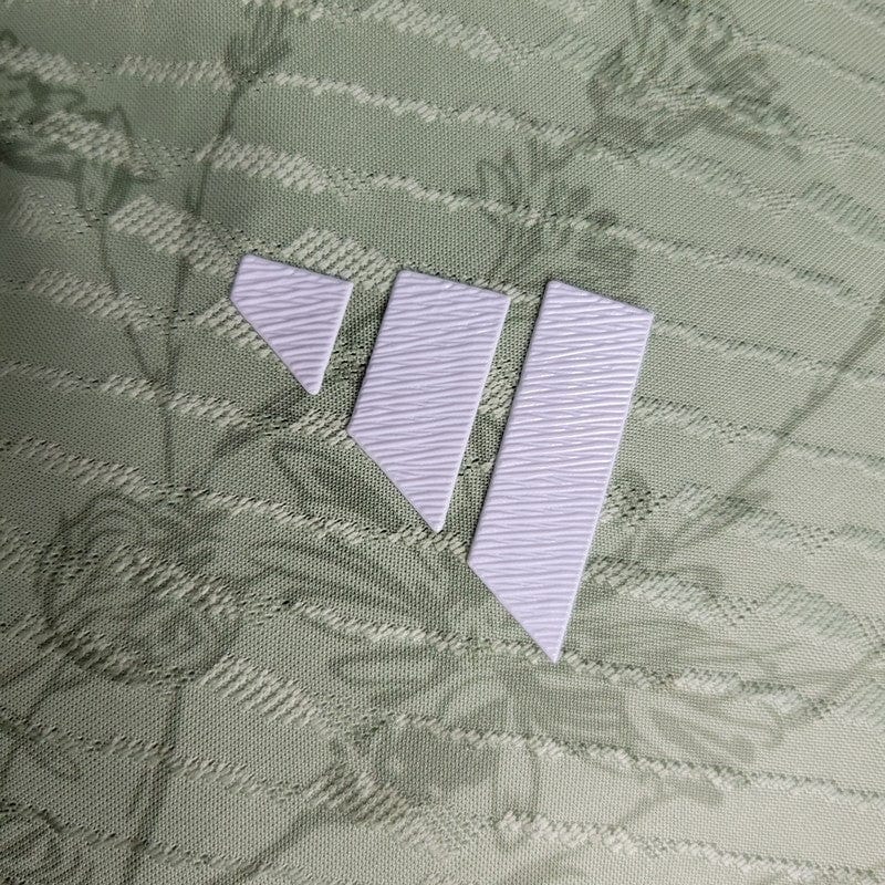 2023/2024 Player Version Bayern Munich Oktoberfes Football Jersey 1:1 Thai Quality