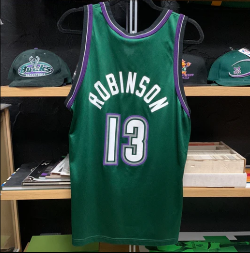 Vintage Milwaukee Bucks Glenn Robinson Jersey
