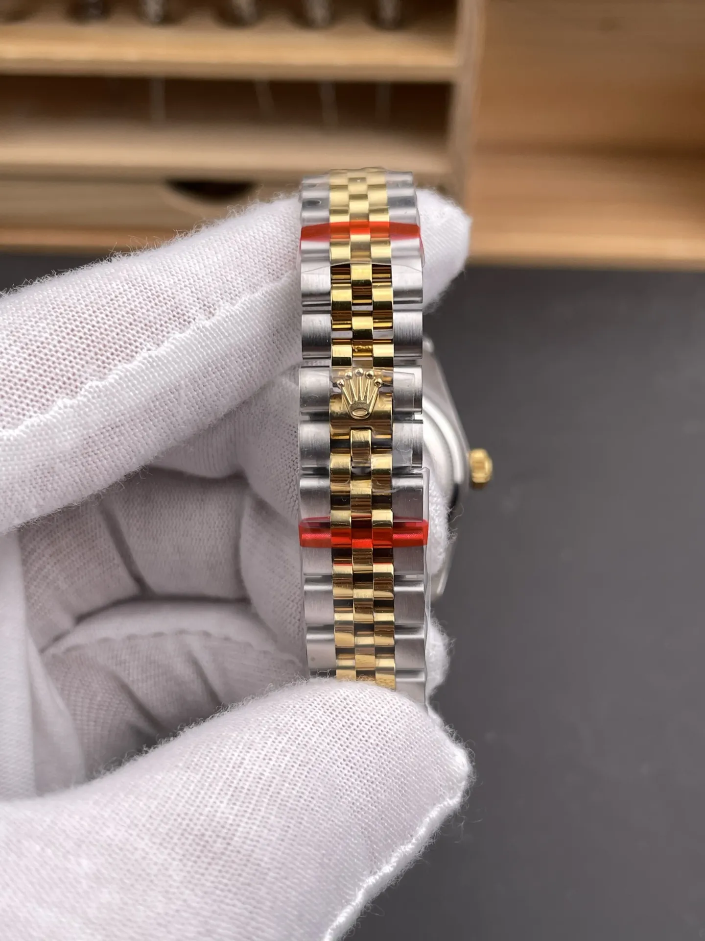 Rolex Datejust Two-Tone Ladies 28mm