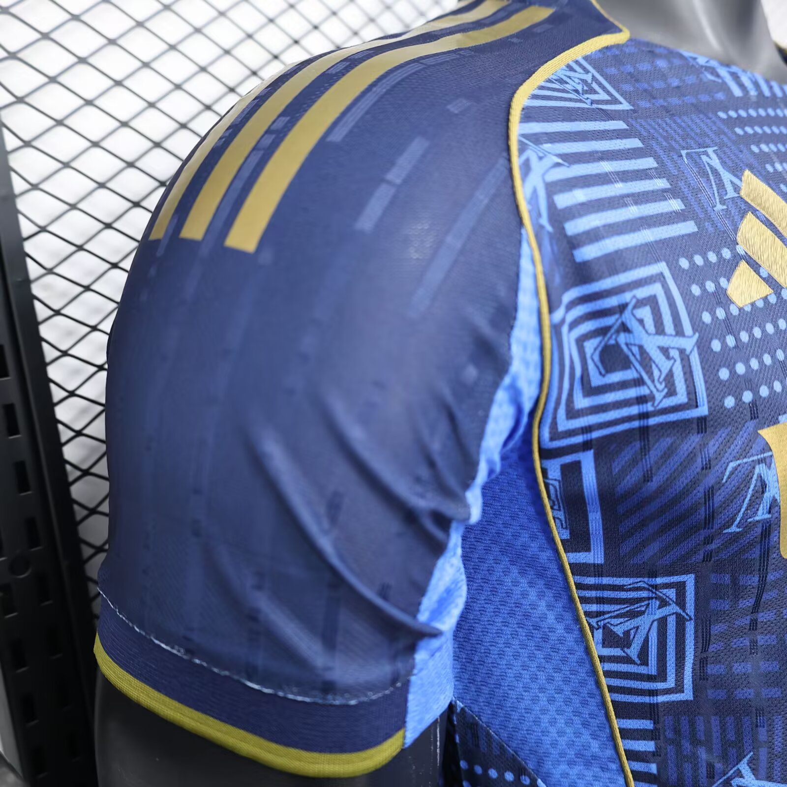 2025/2026 Player Version Real Madrid Special Edition Dark Blue Football Shirt 1:1 Thai Quality