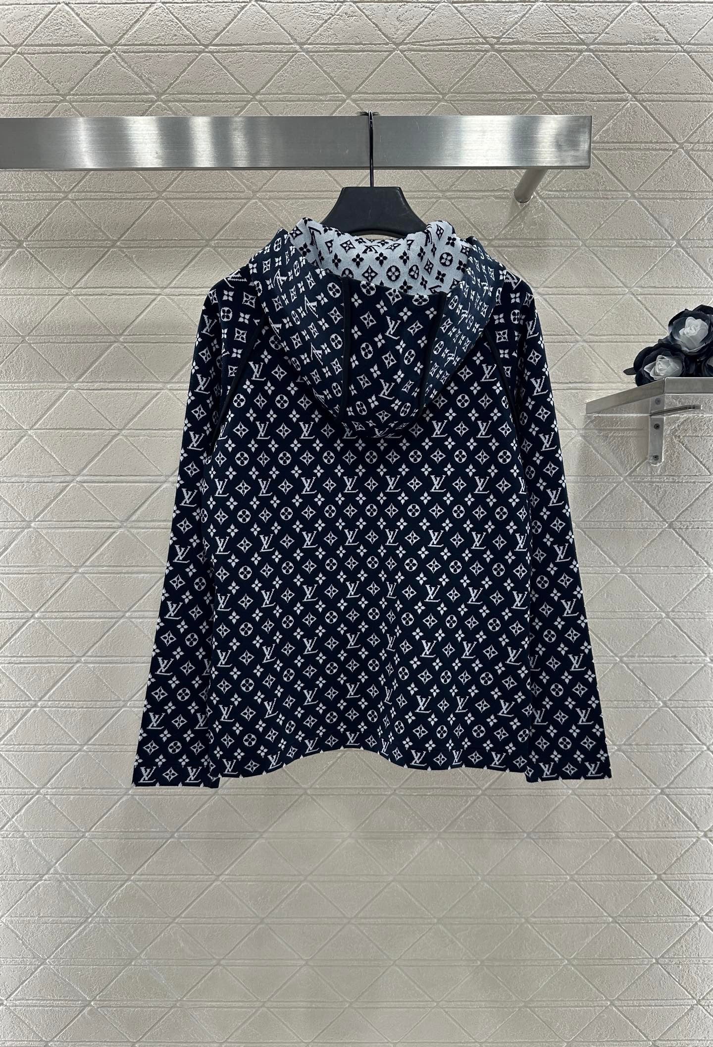 patchwork jacquard hooded knitted jacket