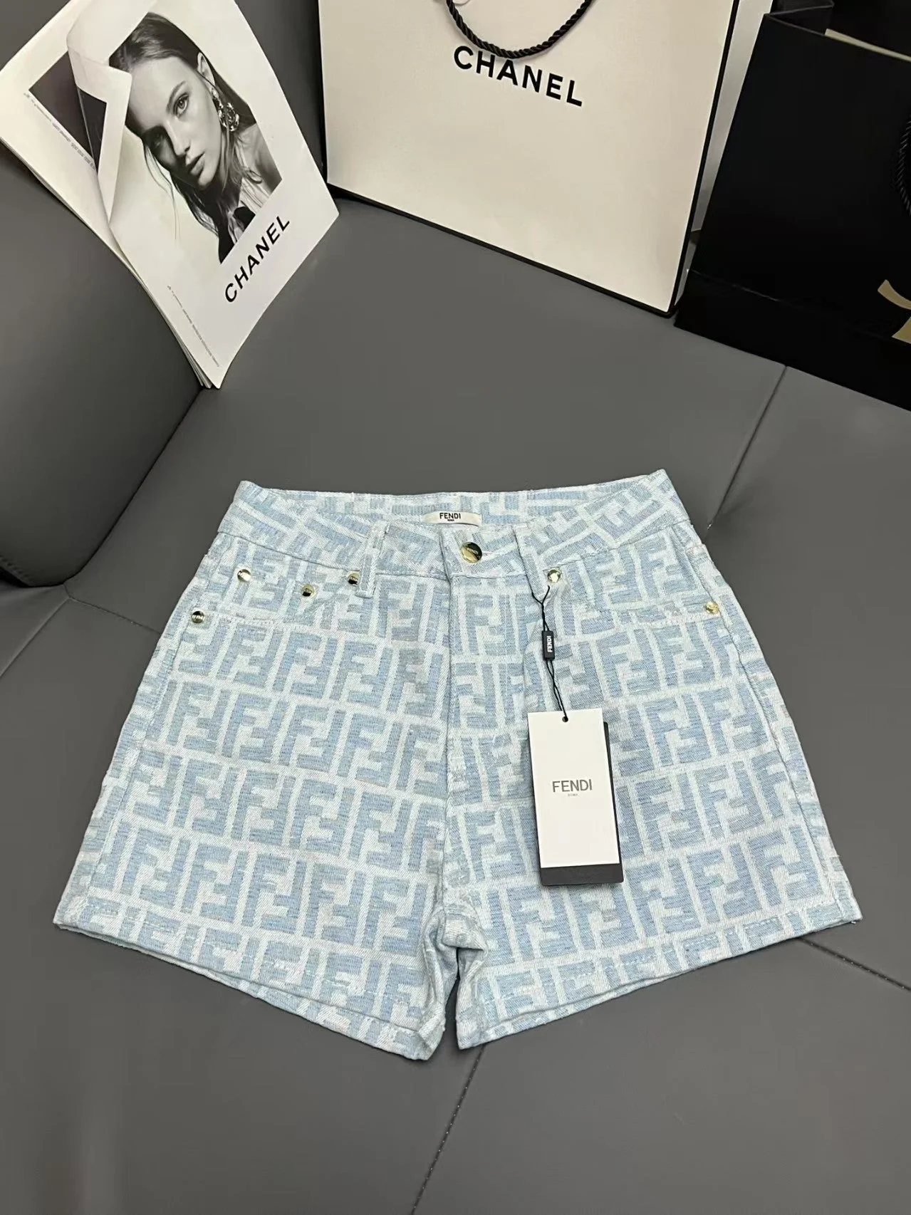 all over print jacquard shorts