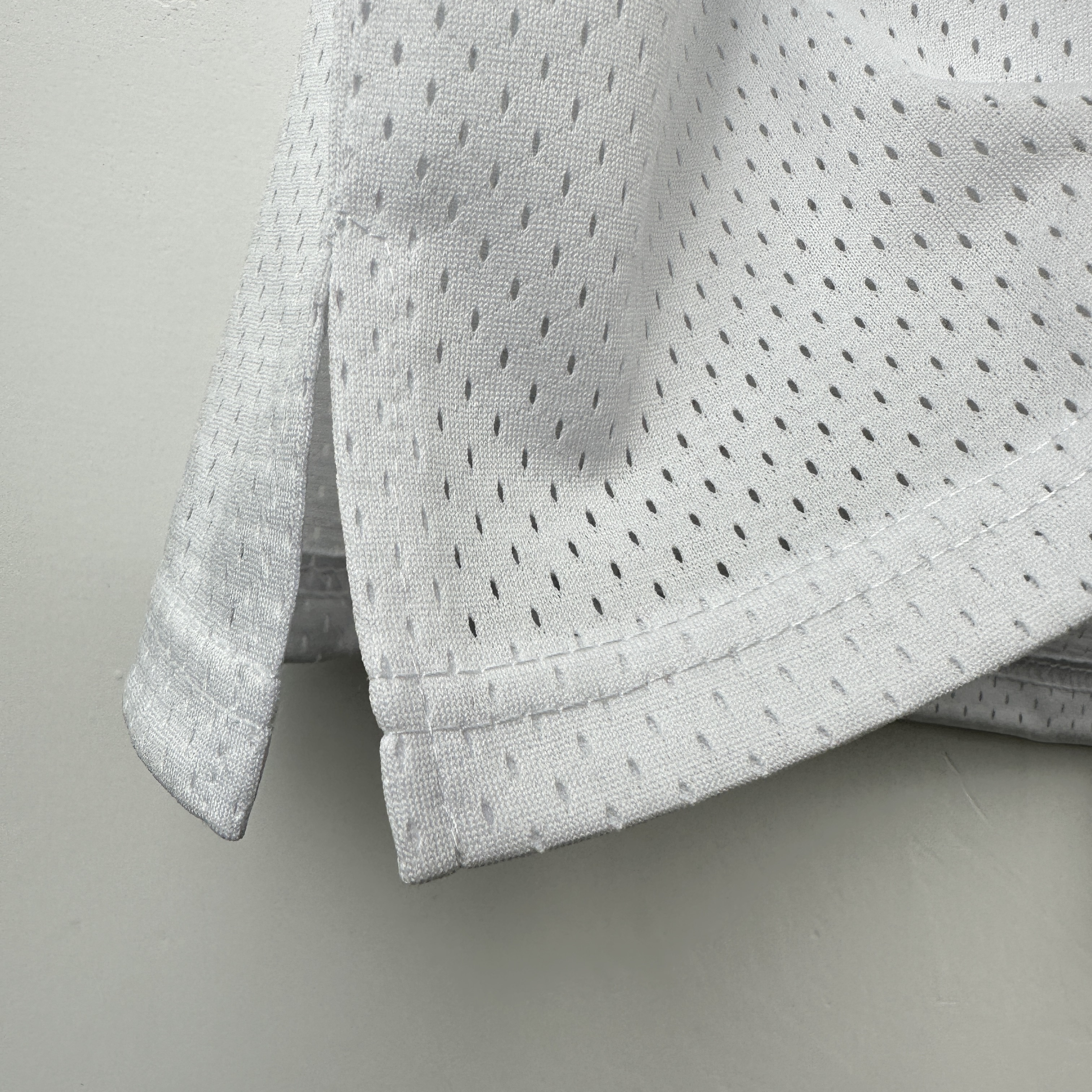 Embroidered MN retro jersey, Chicago Bulls 97/98 season, white, No. 33, Scottie Pippen