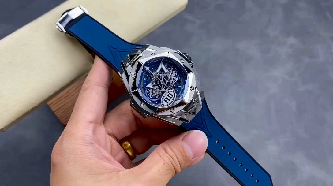 【Super Clone】Hublot Big Bang Sang Bleu II Titanium 418.NX.5107.RX.MXM20