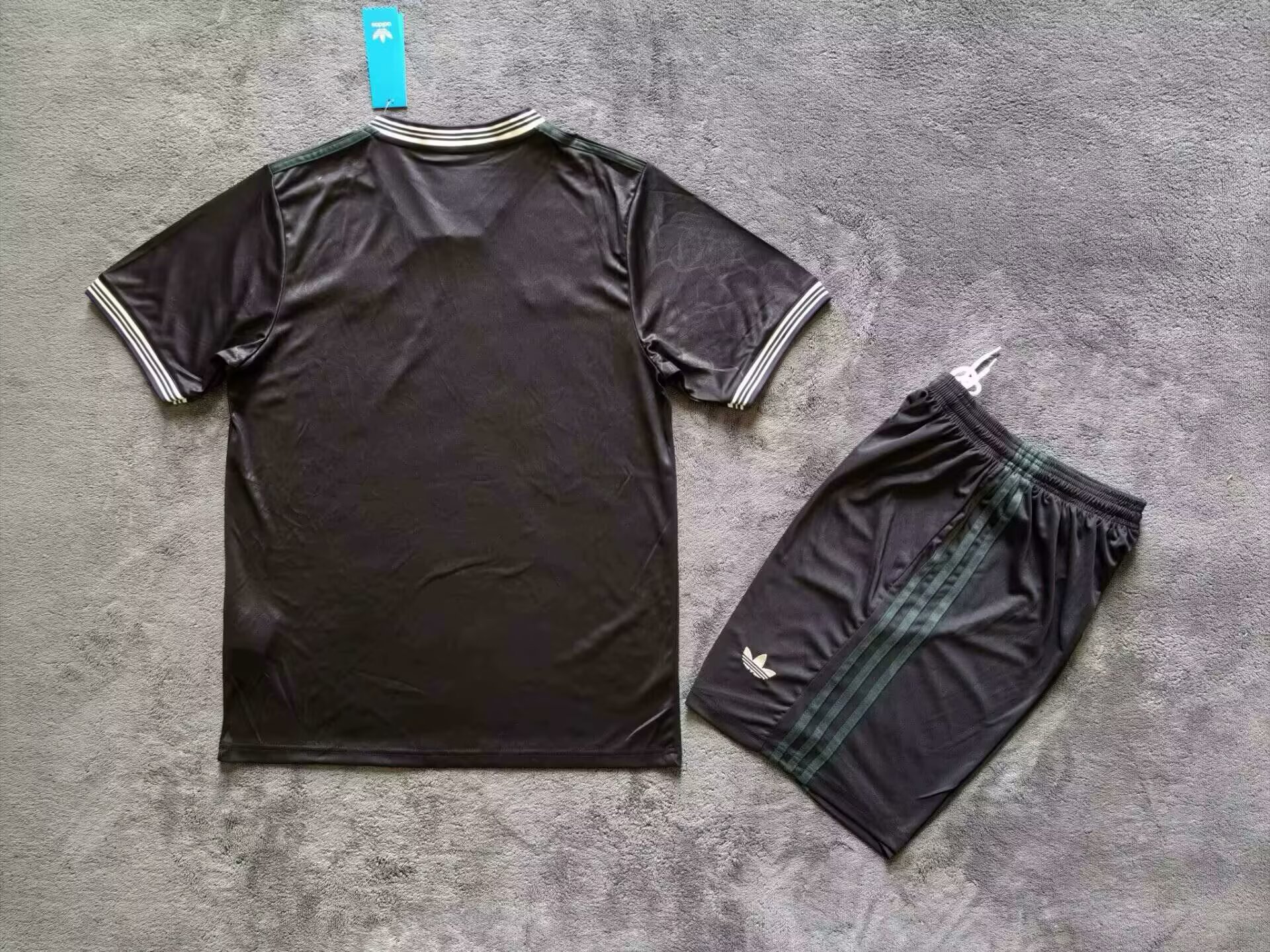 2025-26 Juventus Second Away Jersey - Adult Set Fans Edition