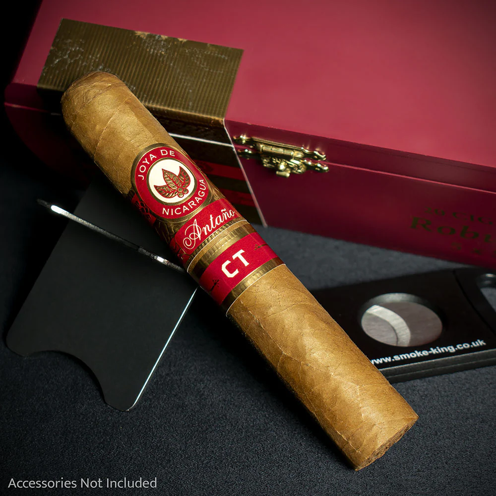 Joya de Nicaragua Antaño CT Robusto Cigar - Single