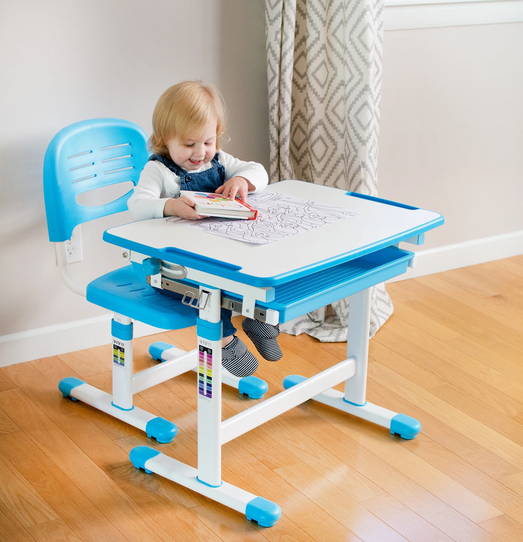 VIVO Height Adjustable Childrens Desk & Chair Kids Interactive Work Station Grey