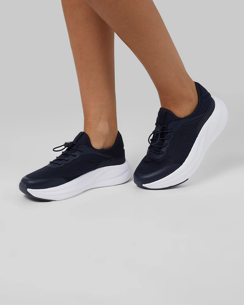 WOMEN'S CLOUD SNEAKERS