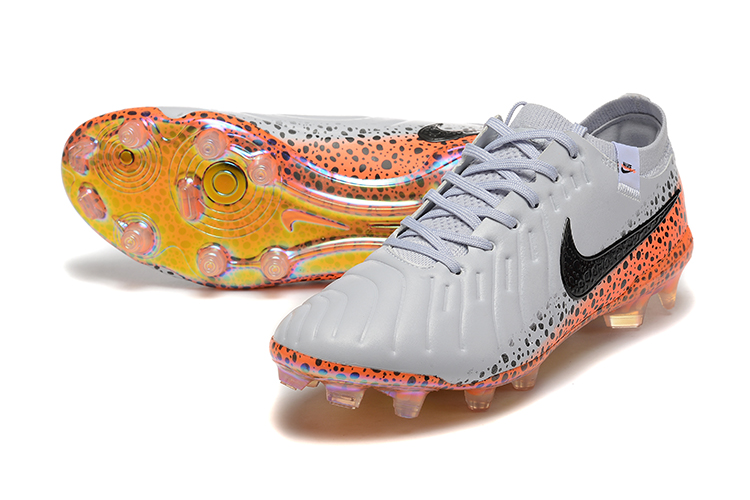 Tiempo Legend 10 Elite FG Football Shoes
