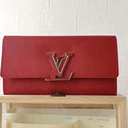LV Capucines Taurillon Wallet
