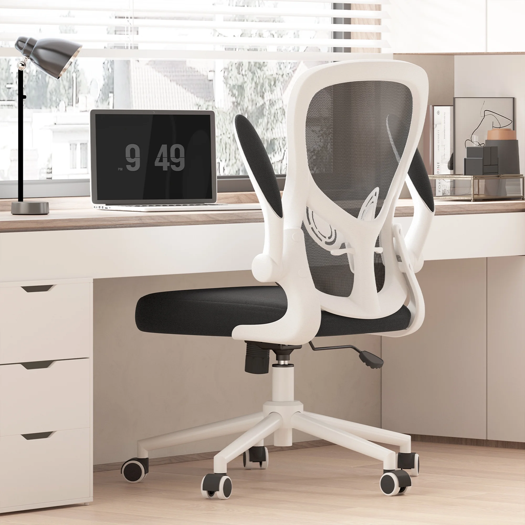 Hbada Office Chair, Ergonomic Desk Chair, Computer Mesh Chair with Lumbar Support and Flip-up Arms, Gray