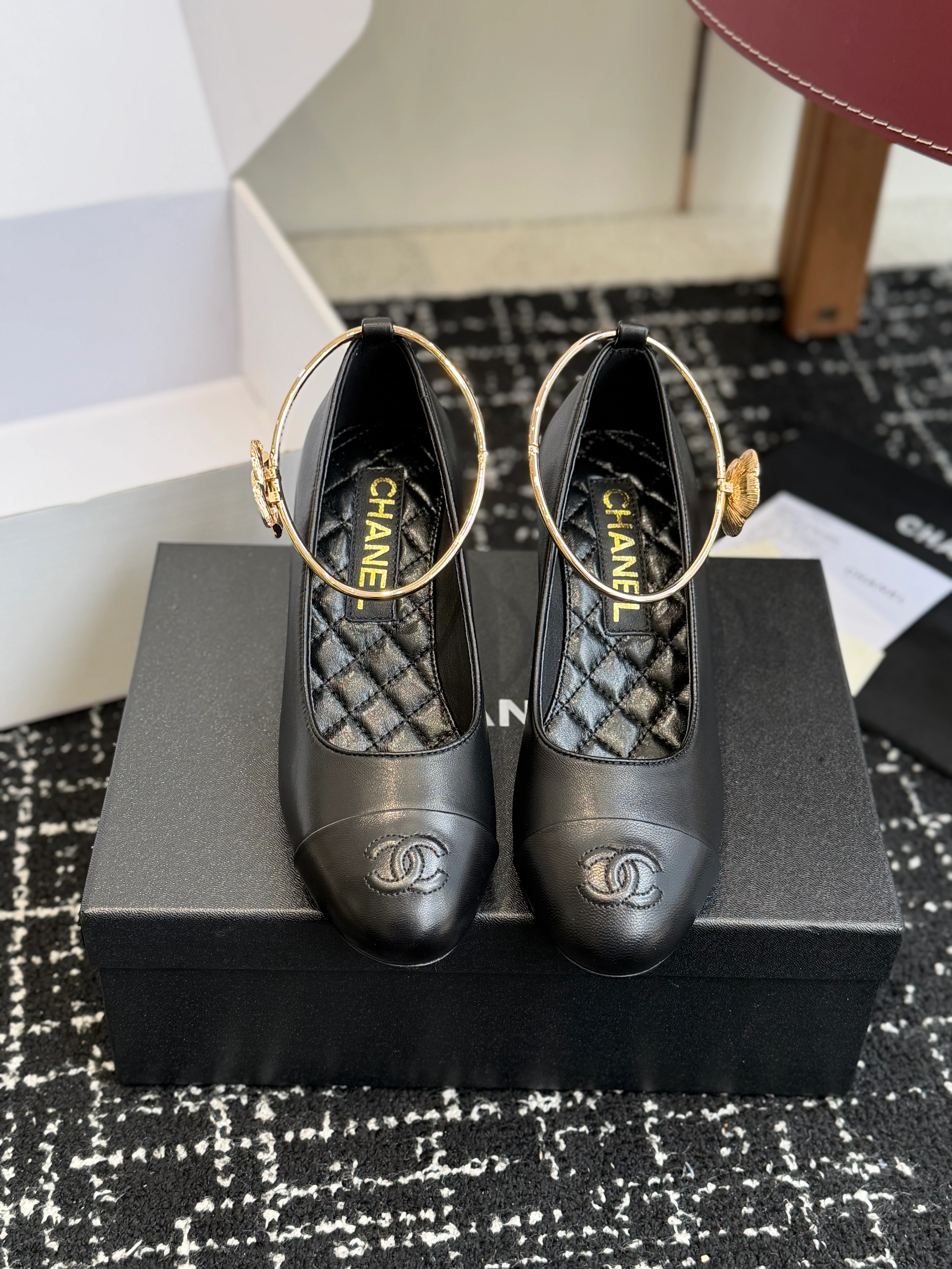 26NEW Spring/Summer Mary Jane Shoes with Large Pearl Heels