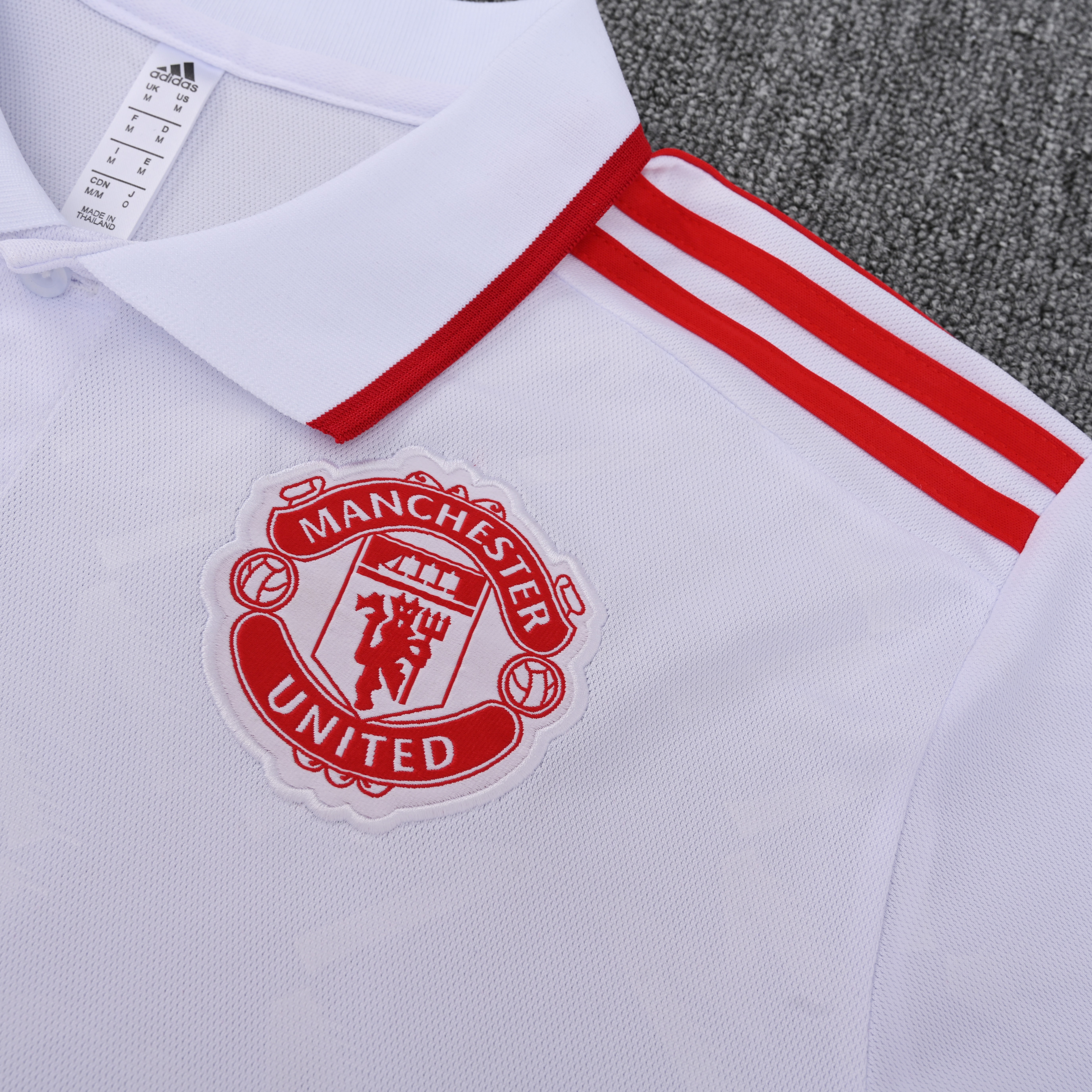 25-26 Manchester United (Polo Shirt) Training Jersey - Fan Edition