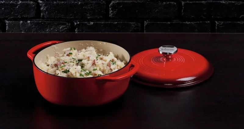Lodge Cast Iron 4.5 Quart Enameled Dutch Oven, Blue
