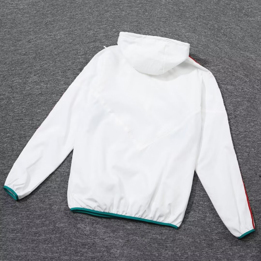 2023/24 Manchester United white hooded windbreaker 1:1 Thailand