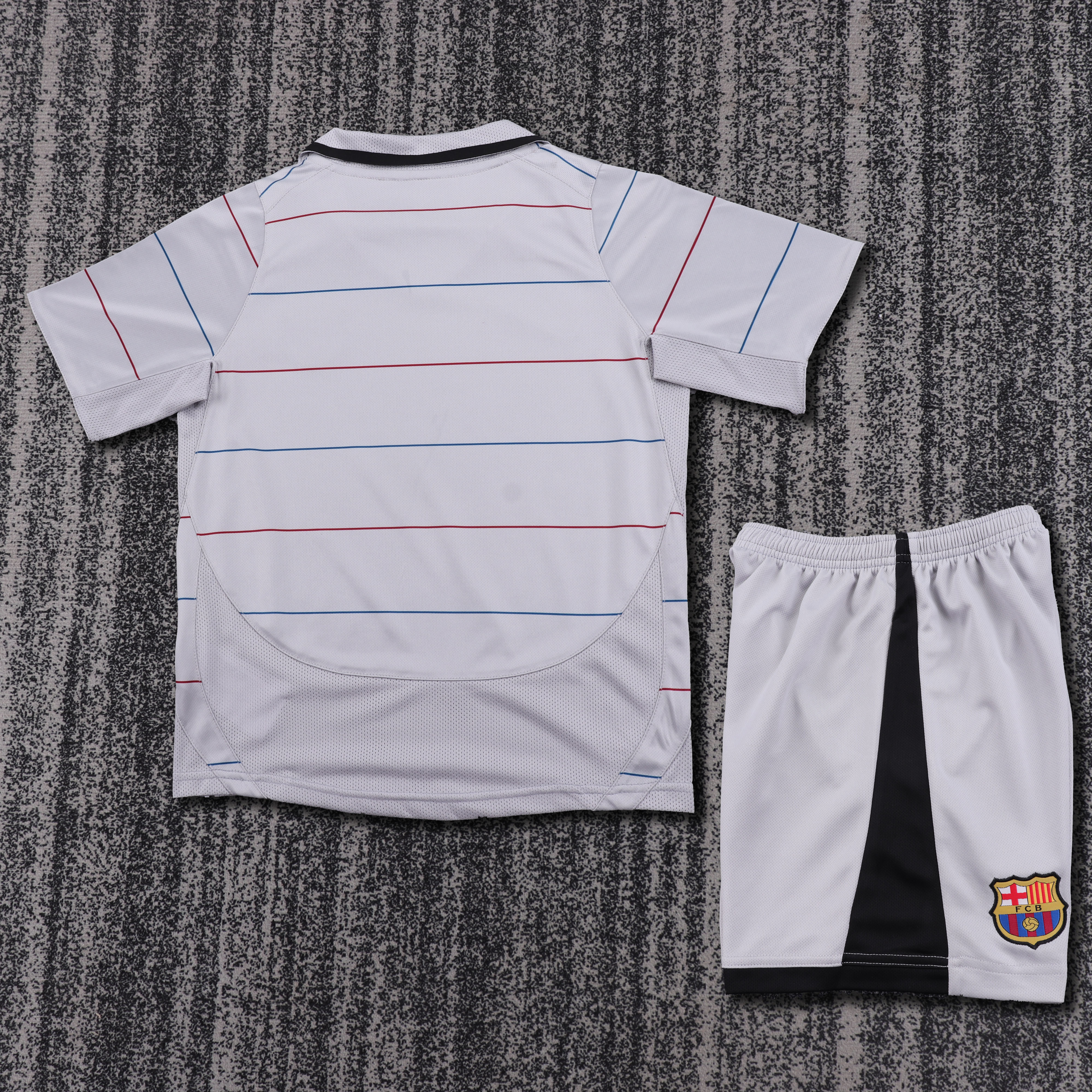 2003-04 Barcelona Away Retro Children's Jersey - Fans Edition