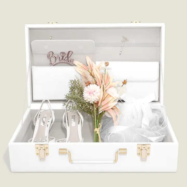 Pebble White Memory Storage Trunk