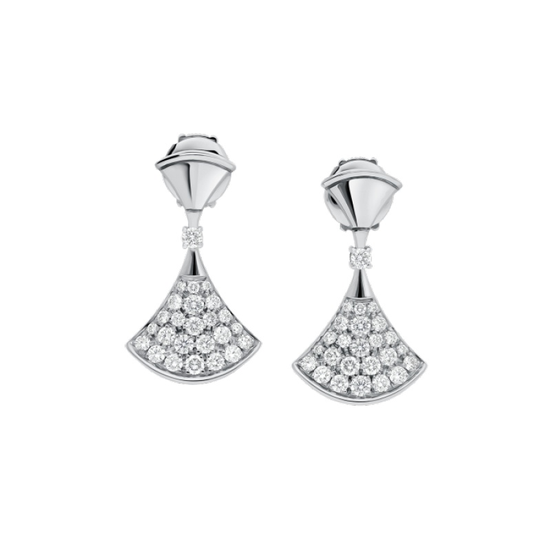 DIVAS’ DREAM earrings