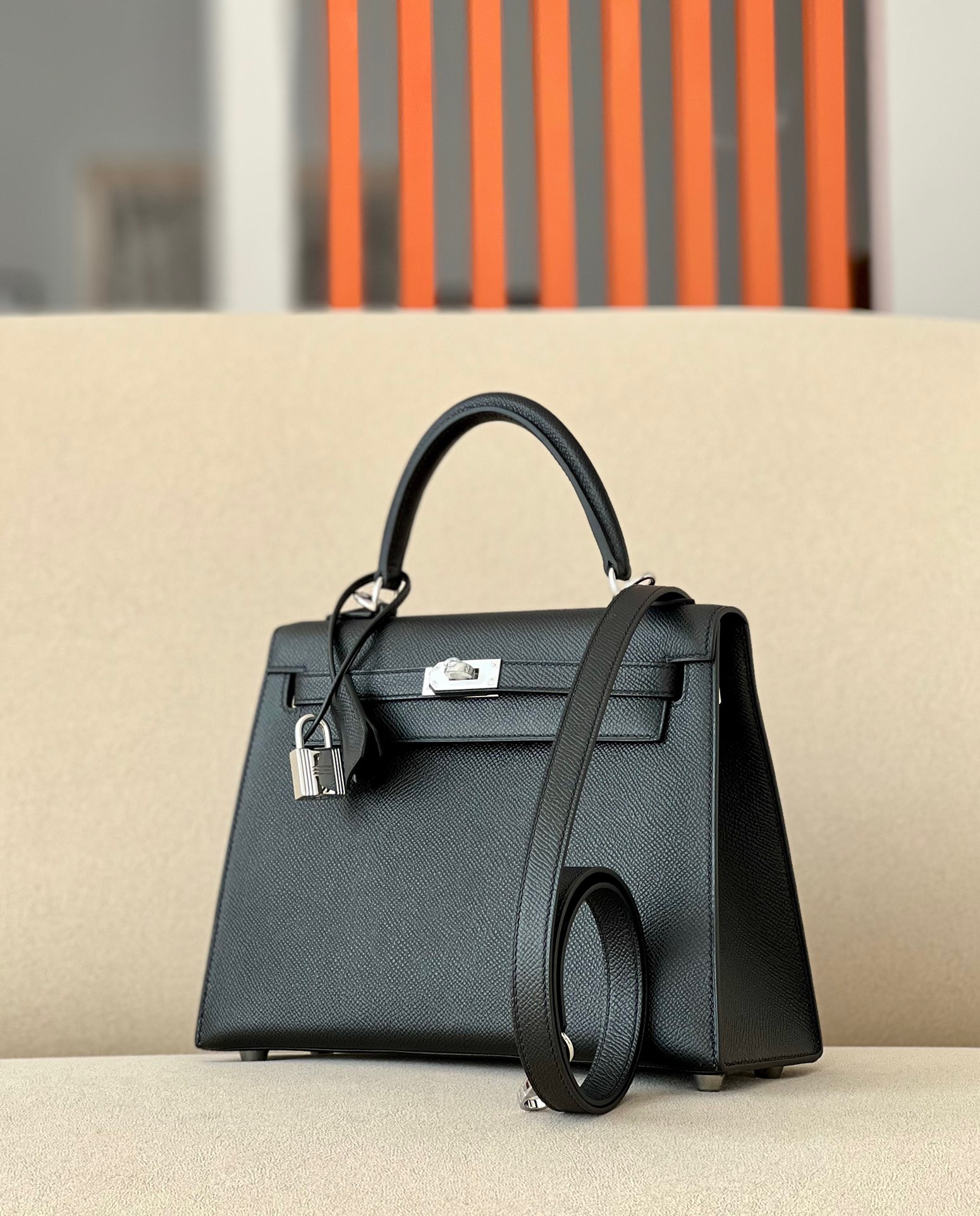 Hermes Kelly 25-28
