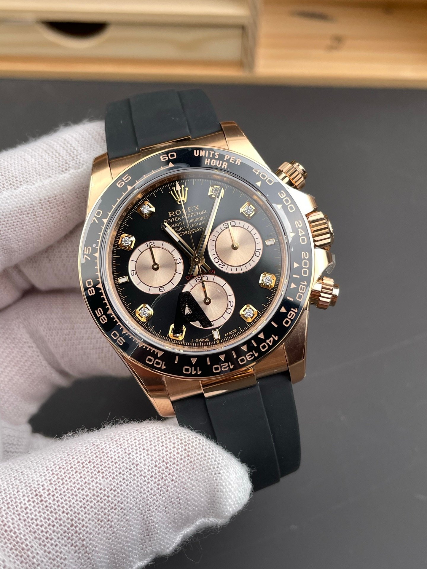 Rolex Daytona Black Gold Diamond