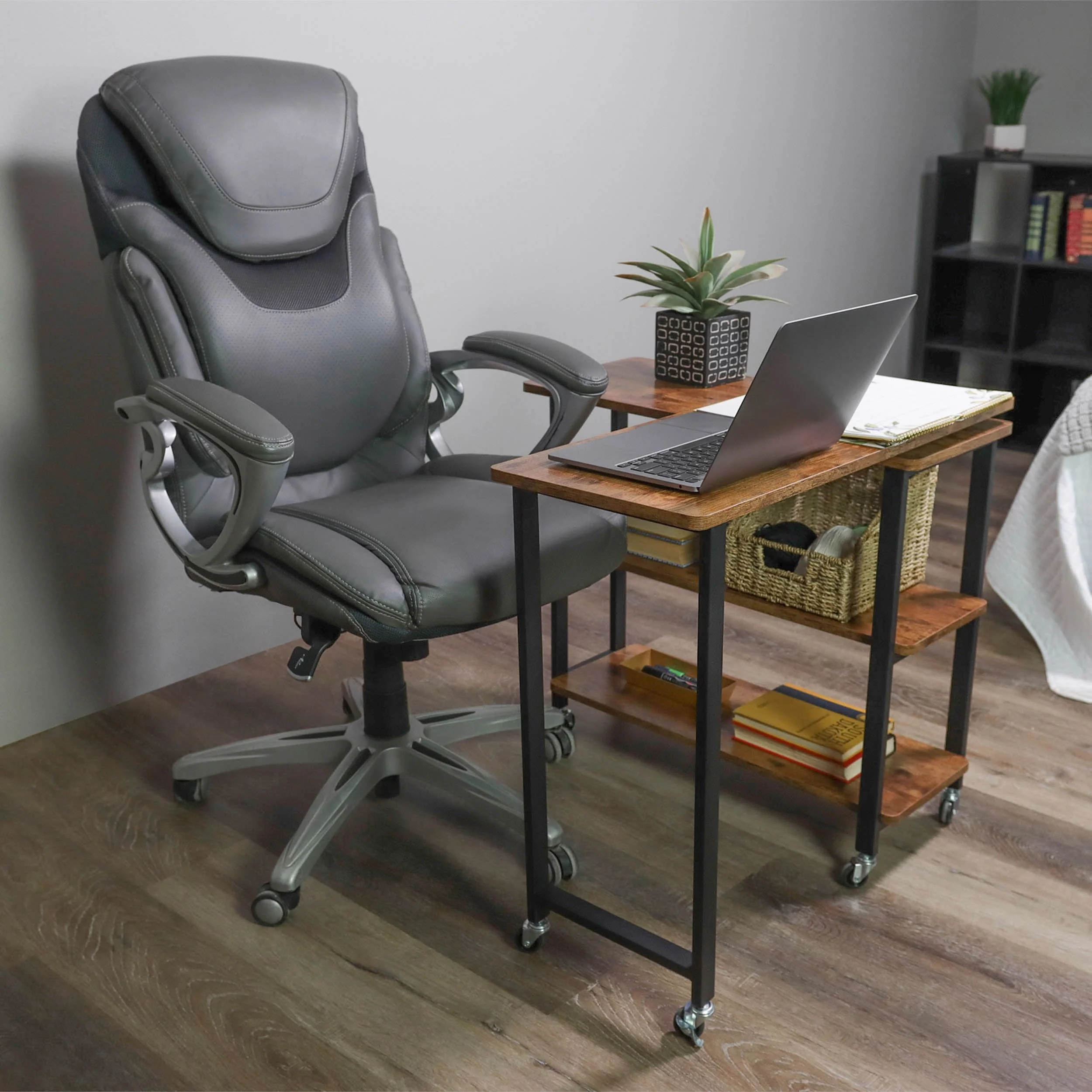 7Penn Side Couch Table Tray with Wheels - Rotating Sofa Side Table Swivel Desk