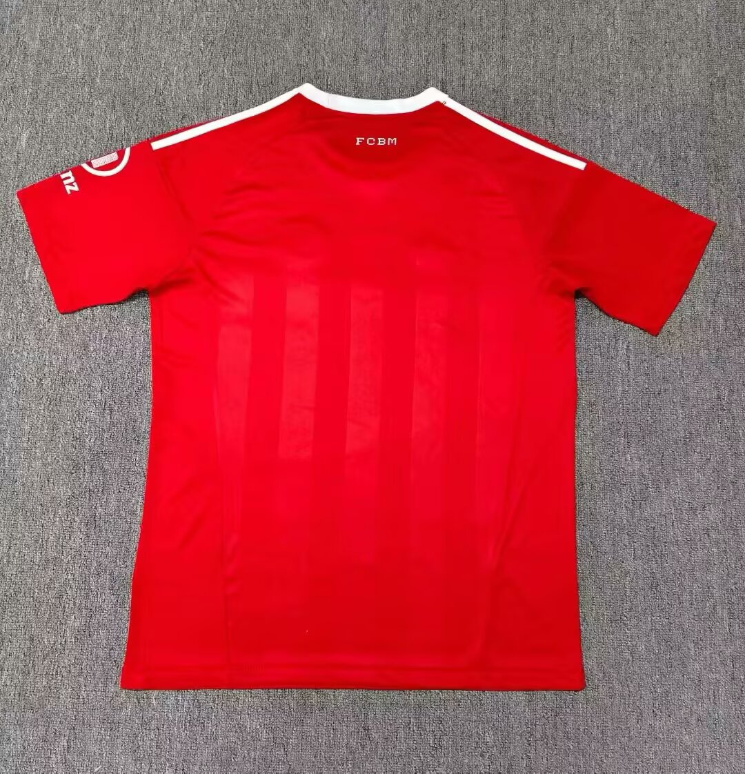 2025-26 Bayern Goalkeeper Red - Jersey - Fan Edition