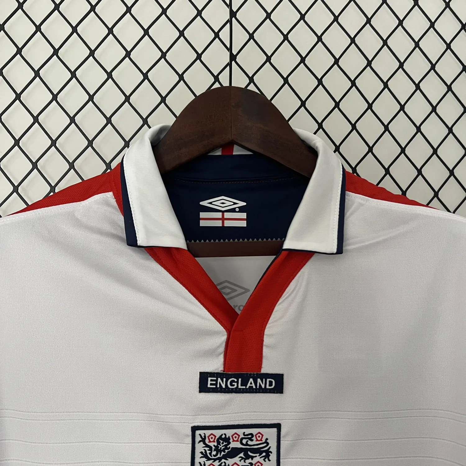 2004 England home retro jersey - Fans