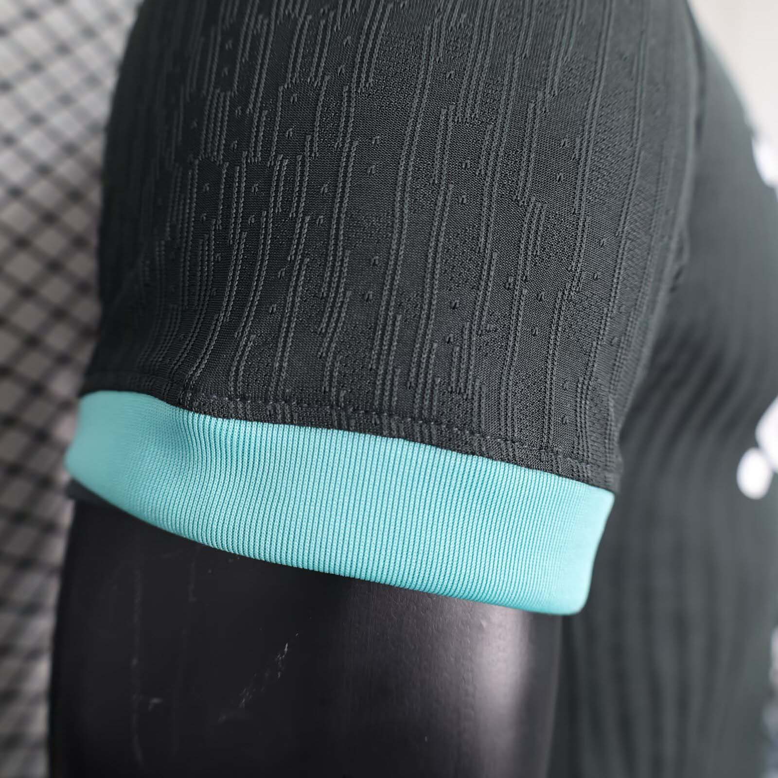 2024/25 Liverpool Away Shirt - Player Edition