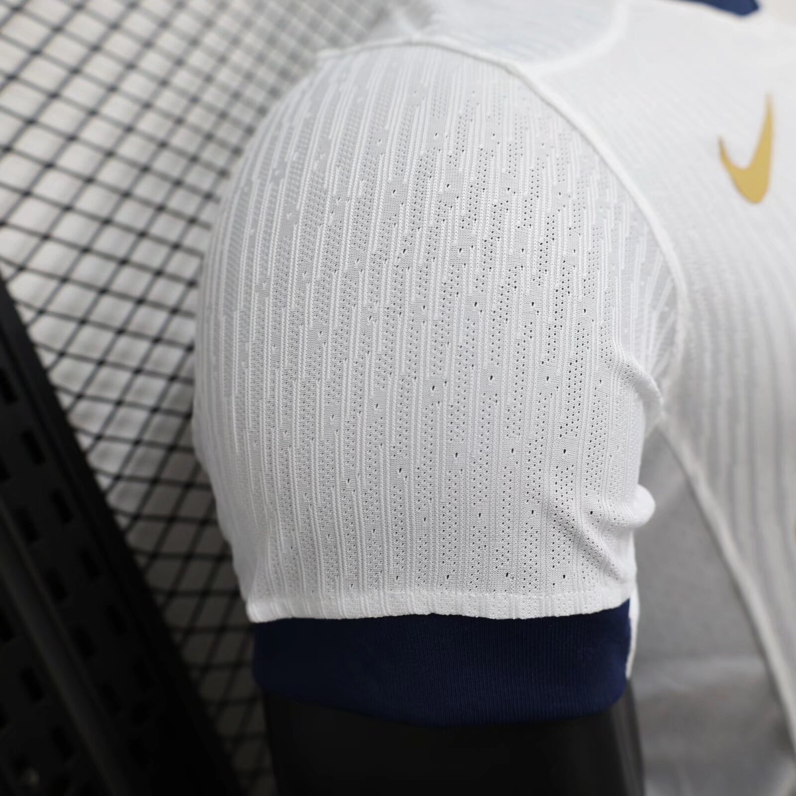 2024/2025 Player Version Barcelona White Cool Play Football Shirt 1:1 Thai Quality